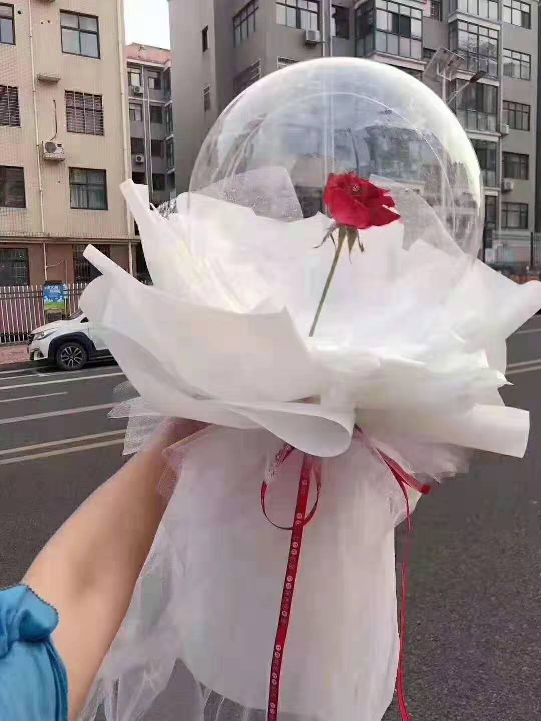 抖音同款透明波波球花束图片