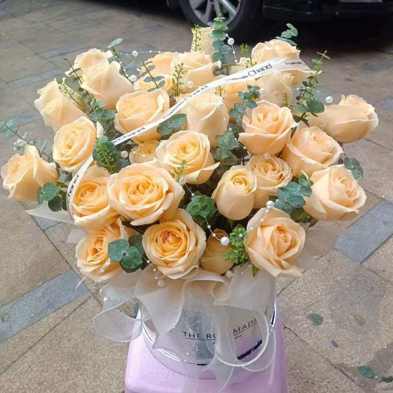 同城鲜花速递玫瑰百合情人节母亲节生日礼物花店送石家庄济南南京