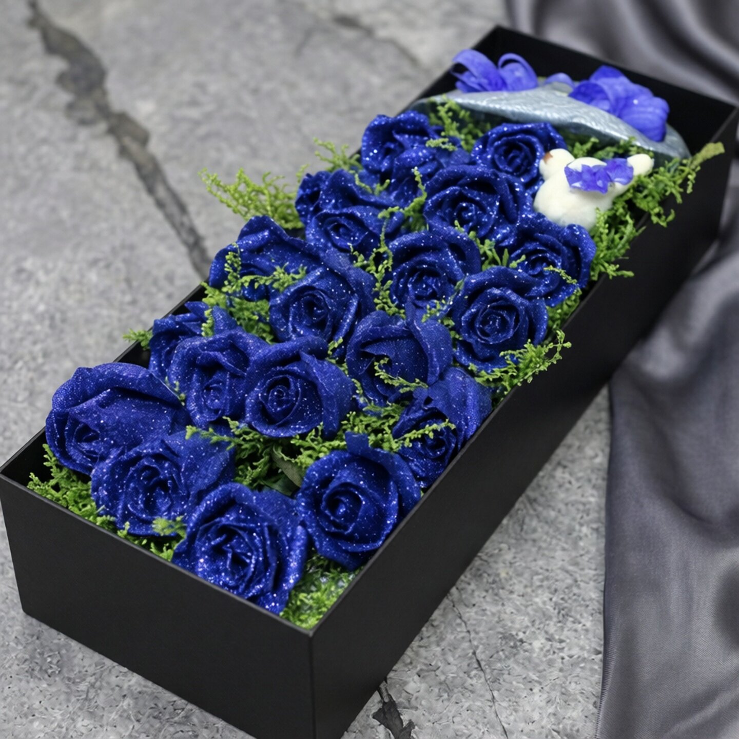 19蓝色妖姬蓝玫瑰鲜花礼盒佛山珠海同城速递情人节母亲节生日礼盒