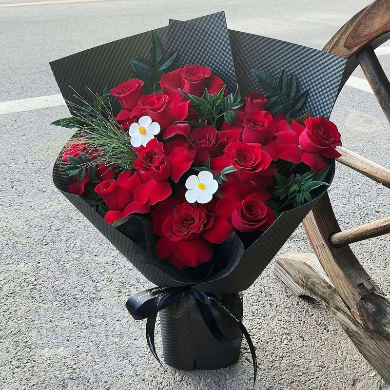重庆鲜花速递同城红玫瑰情人节母亲节生日祝福闺蜜乔迁花束送花店