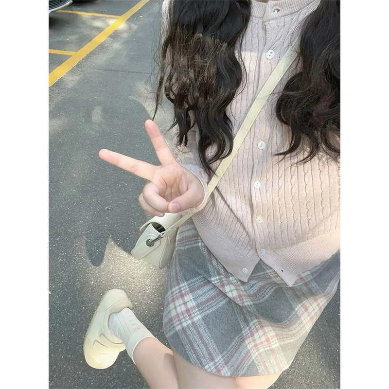 粉色毛呢格子半身裙女春秋冬2025新款高腰显瘦a字小个子包臀短裙