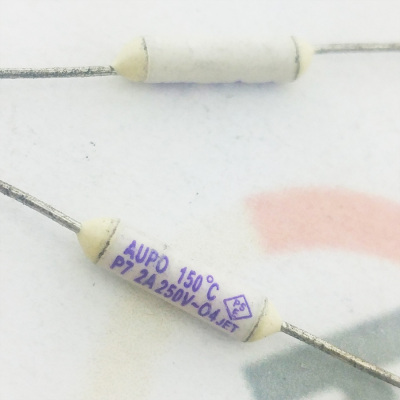 AUPO温度保险丝 雅宝热熔断丝 150度 P7-2A 250V2A TF RY