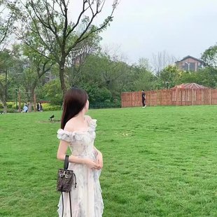 荷叶边沙滩连衣裙氛围感长裙飘逸仙女范 海边度假风吊带裙纱法式