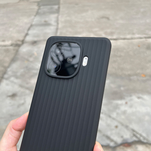 适用于iQOOZ9Turbo手机壳软壳行李箱波纹款个性潮款磨砂网红轻薄简约圆弧边防滑防摔透明保护壳