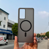 适用于小米12S手机壳磁吸款 软壳MAGSAFE车载无线充电增强磁力背面纹理防滑防摔大孔小米12SPRO全包镜头磨砂