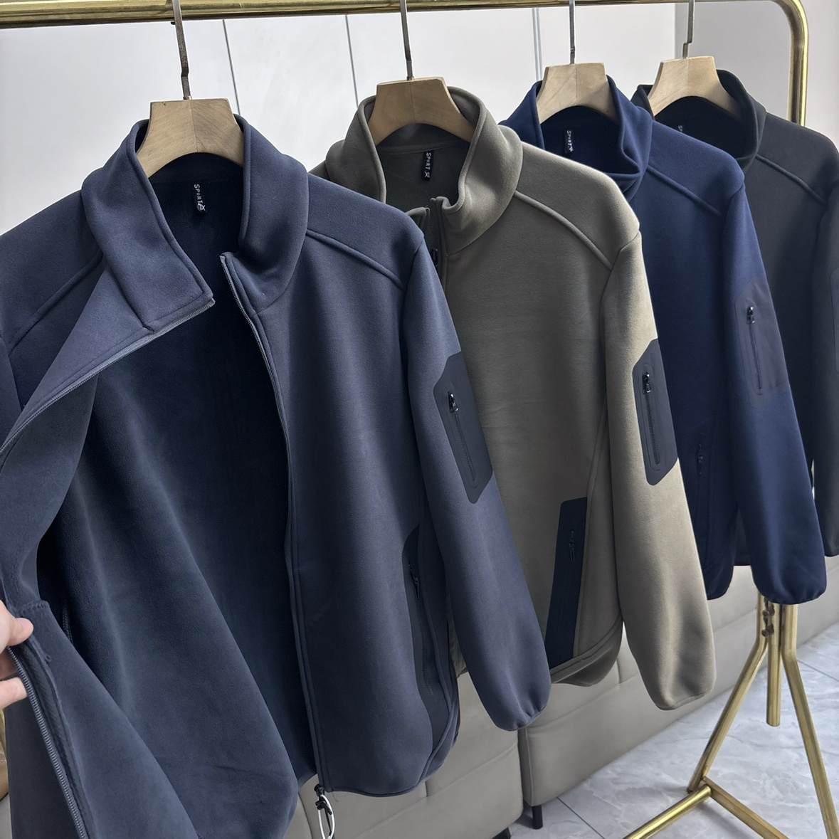 城市机能风！复合奥粒绒 外贸男装秋冬户外保暖立领夹克外套上衣