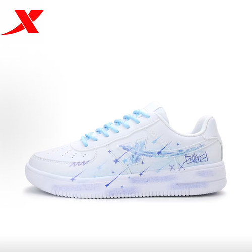 特步板鞋小清新渐变涂鸦学院风