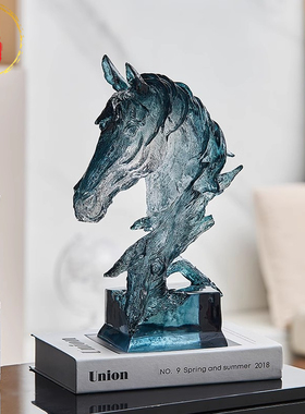 威弗列德透明马头轻奢抽象装饰品