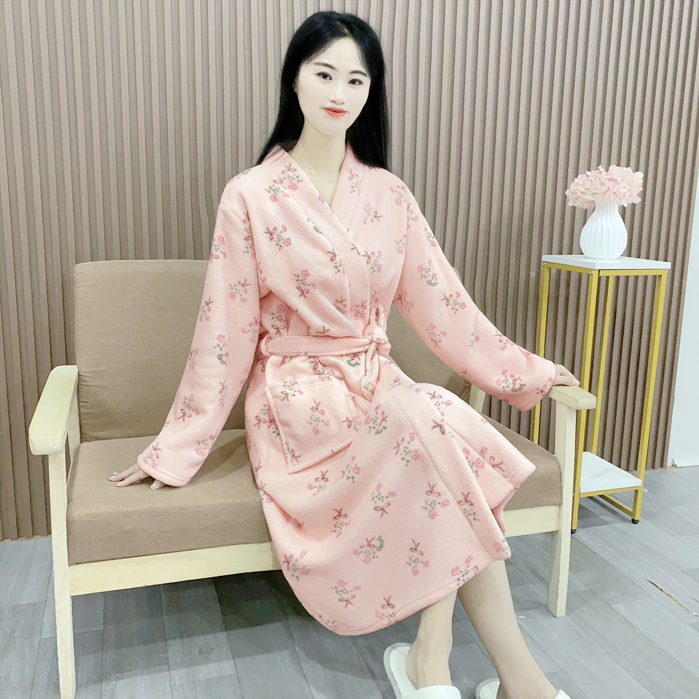 秋冬珊瑚绒女士长款睡袍仅44.9元