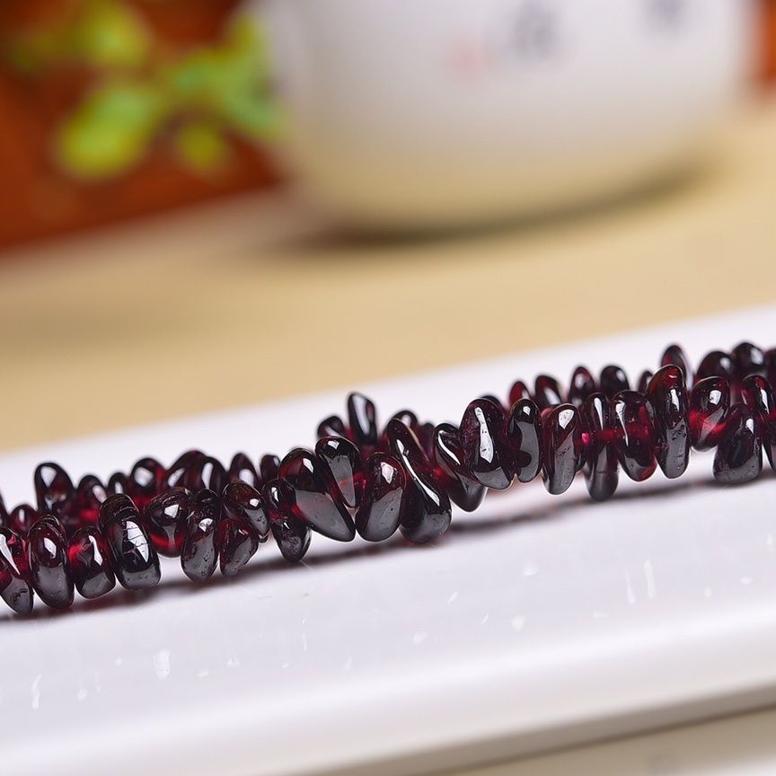 特别的珠子天然石榴石珠子diy手工酒红色石榴石碎石不规则原石原