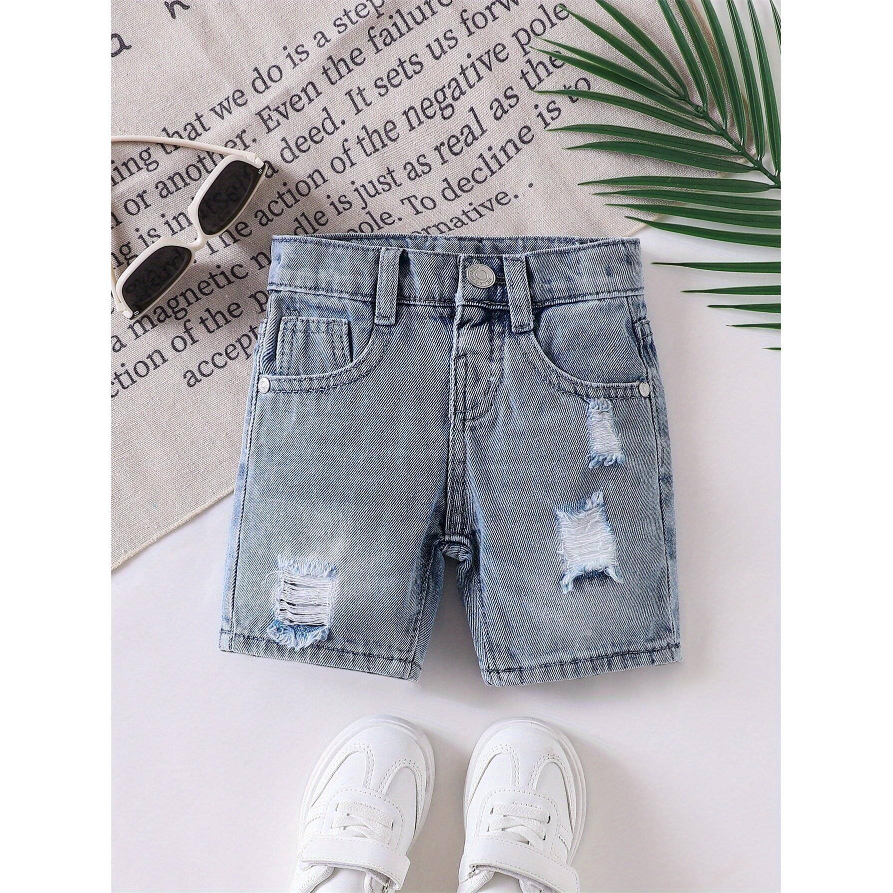 C 57732 Boys' Ripped Denim Shorts 破洞牛仔裤 - 实物图