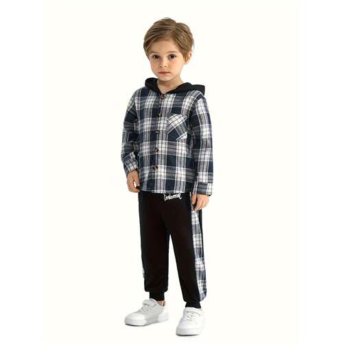 V 89501 Boys' Plaid Hooded Two-Piece Set 童格子套装