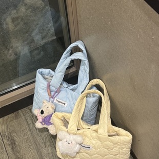 冬季夹棉马卡龙色系高颜值原创手拎包单肩包大容量通勤女包潮流