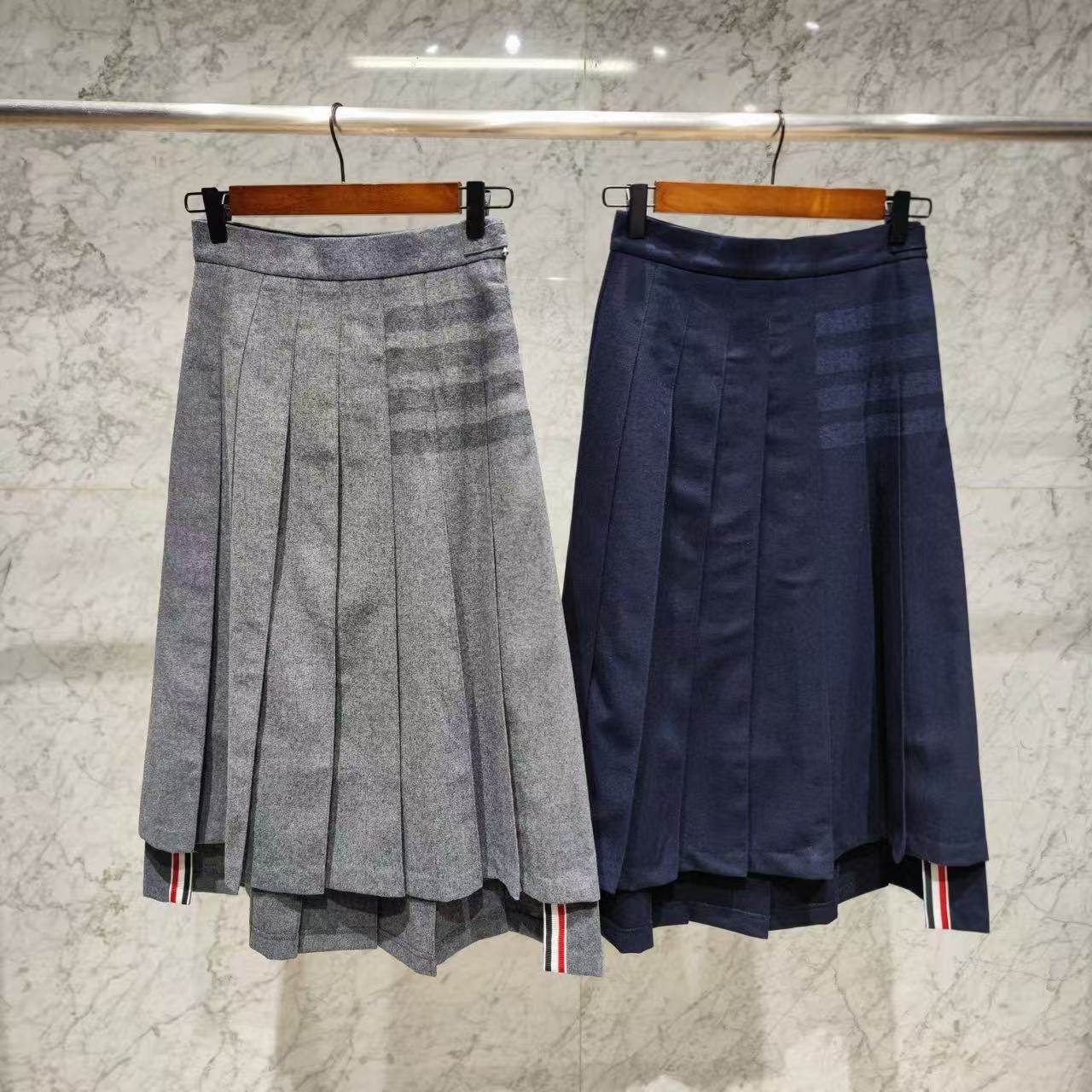 【赠退货宝】TUMA TB冬季四杠羊毛呢A字型中长裙百褶裙加厚半身裙