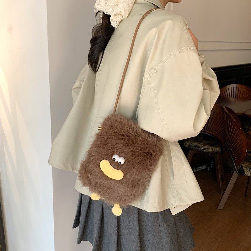 手机专用小包女孩可爱手机包2026新款毛绒小包包女洋气单肩斜挎包