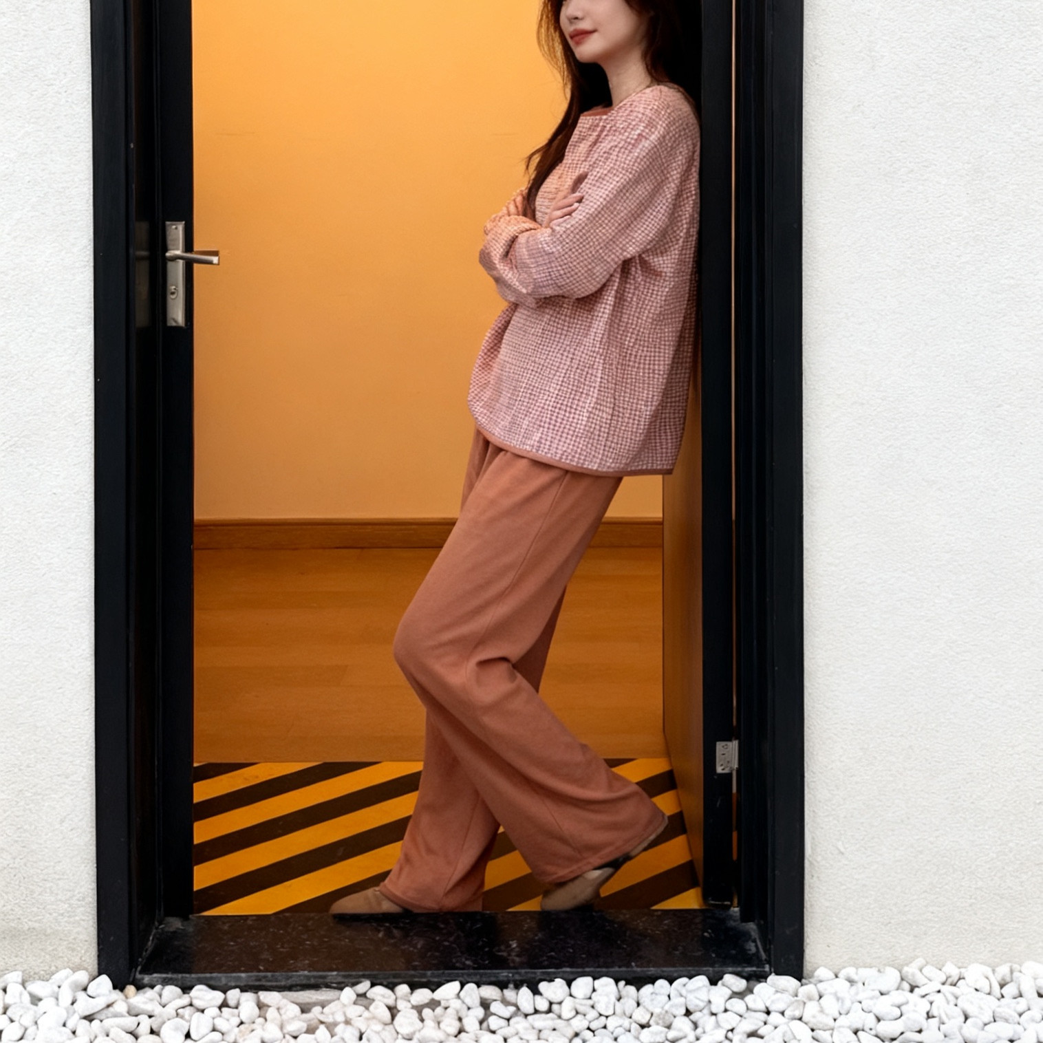 ins风洋气大码休闲风格子德绒睡衣男秋冬季保暖亲肤长裤女家居服