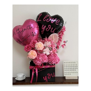 正方形鲜花花束包装手捧袋520情人节爱心铝膜气球花束抱抱袋材料