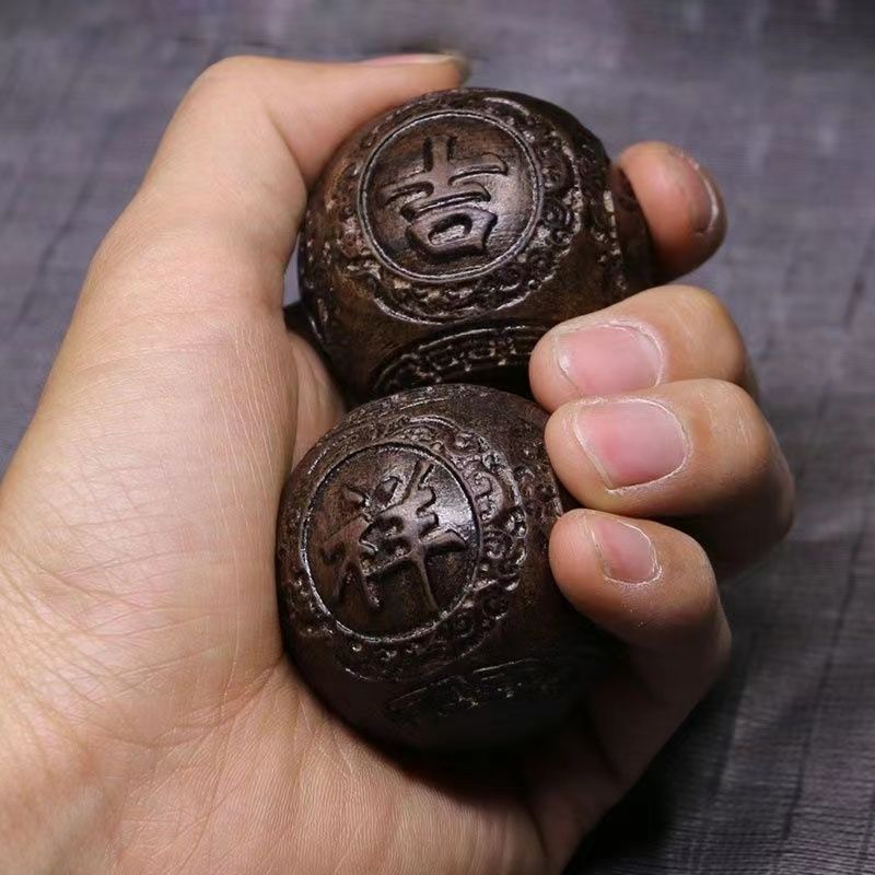 老年人专用健身球沉香木