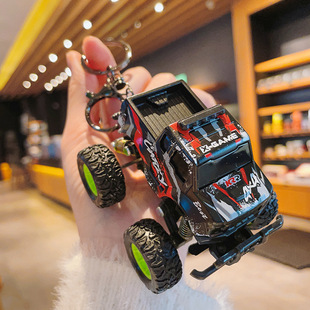 卡通吉普车钥匙扣迷彩回力越野车钥匙链高级感男生书包挂件