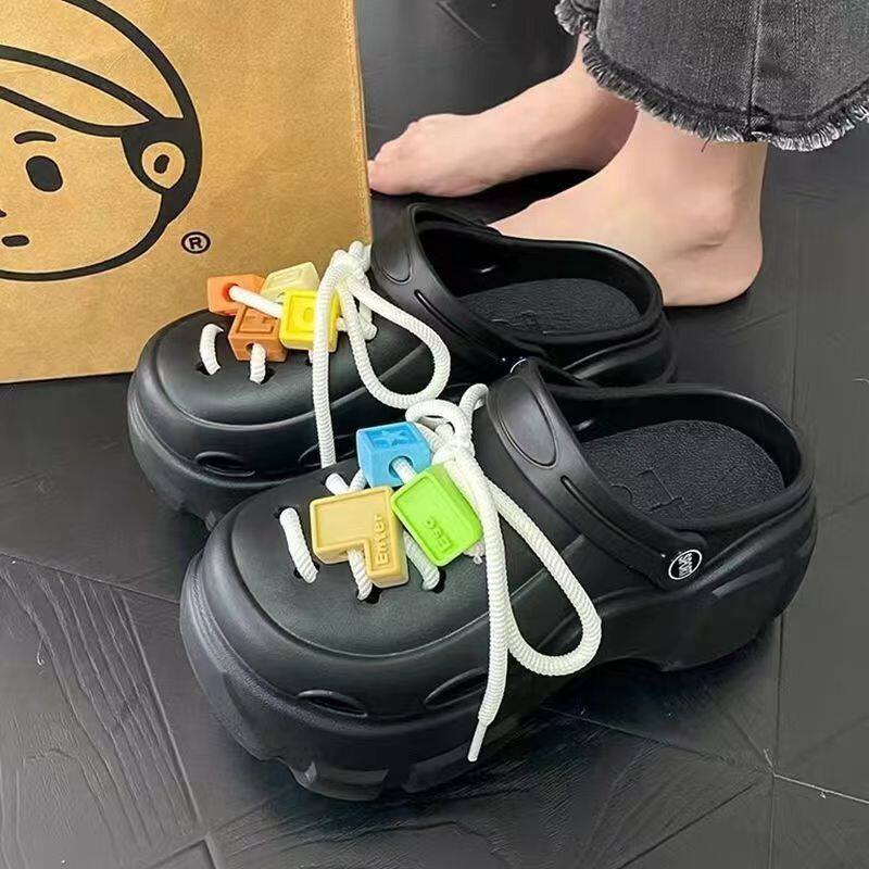 超火新款洞洞鞋女款夏天外穿可爱卡通防滑防臭软厚底凉拖洞洞拖鞋