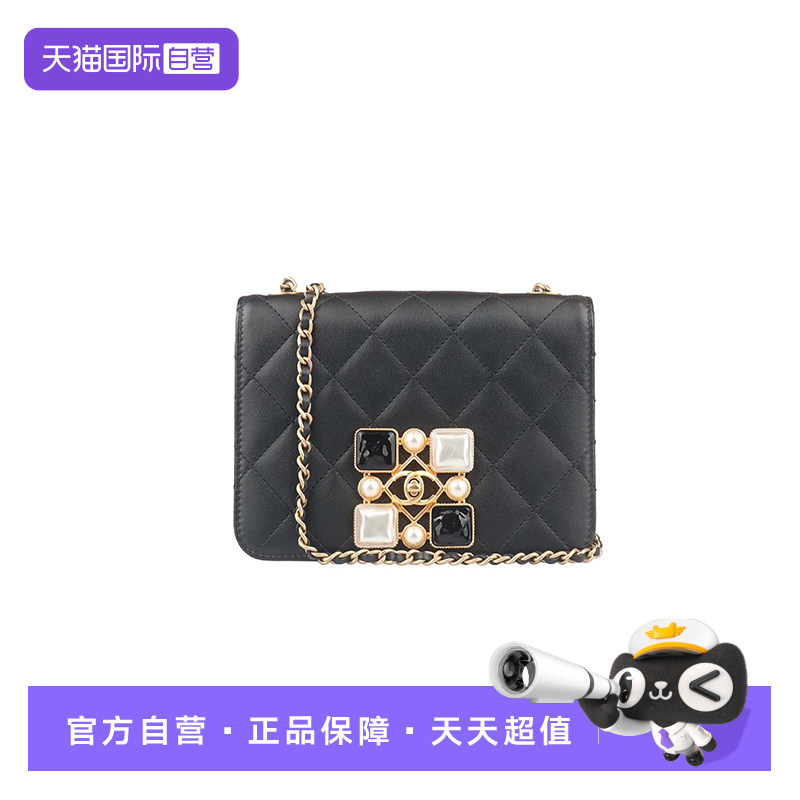 CHANEL香奈儿牛皮斜挎包
