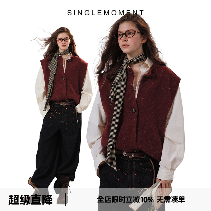 重磅羊毛毛衣马甲牛角扣圆领