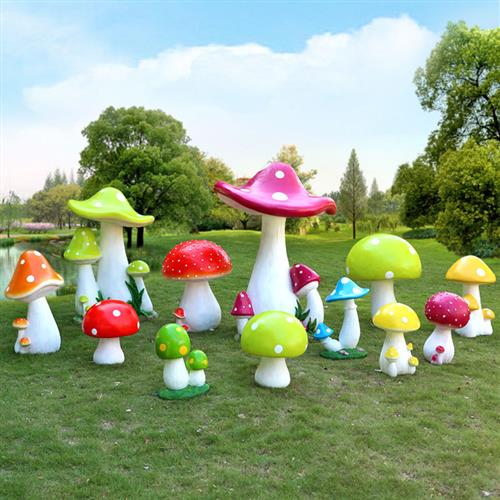 户外仿真蘑菇摆件玻璃钢雕塑园林景观小品幼儿园景区绿化草坪装饰