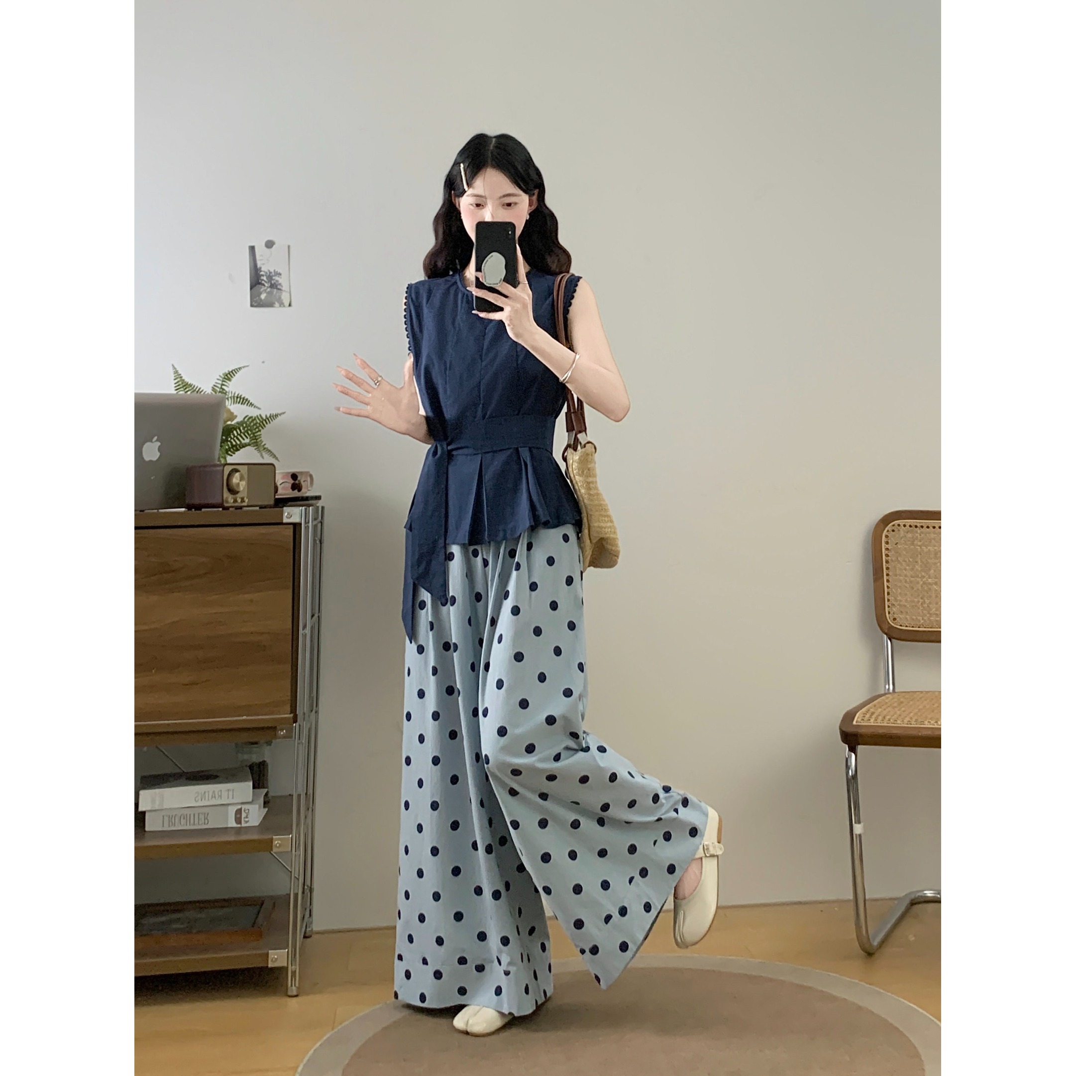 大码胖mm复古松弛感时尚套装女夏季无袖背心上衣波点阔腿裤两件套