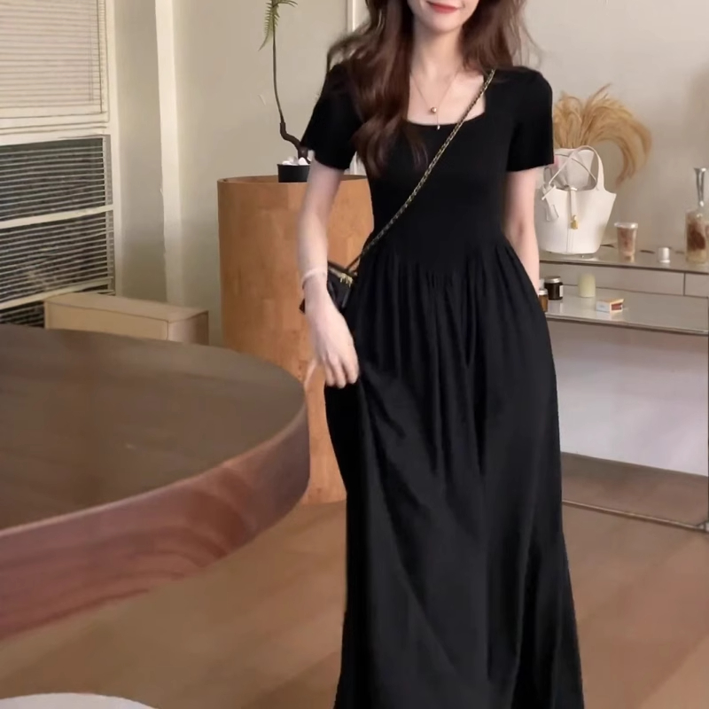 2025夏季新款法式连衣裙大码女装胖mm洋气显瘦高级时尚设计感长裙
