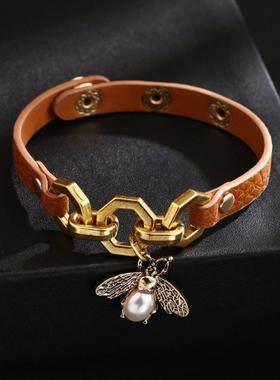 Charmsmic New Vivid Bee Pendant Charms Bracelets & Bang