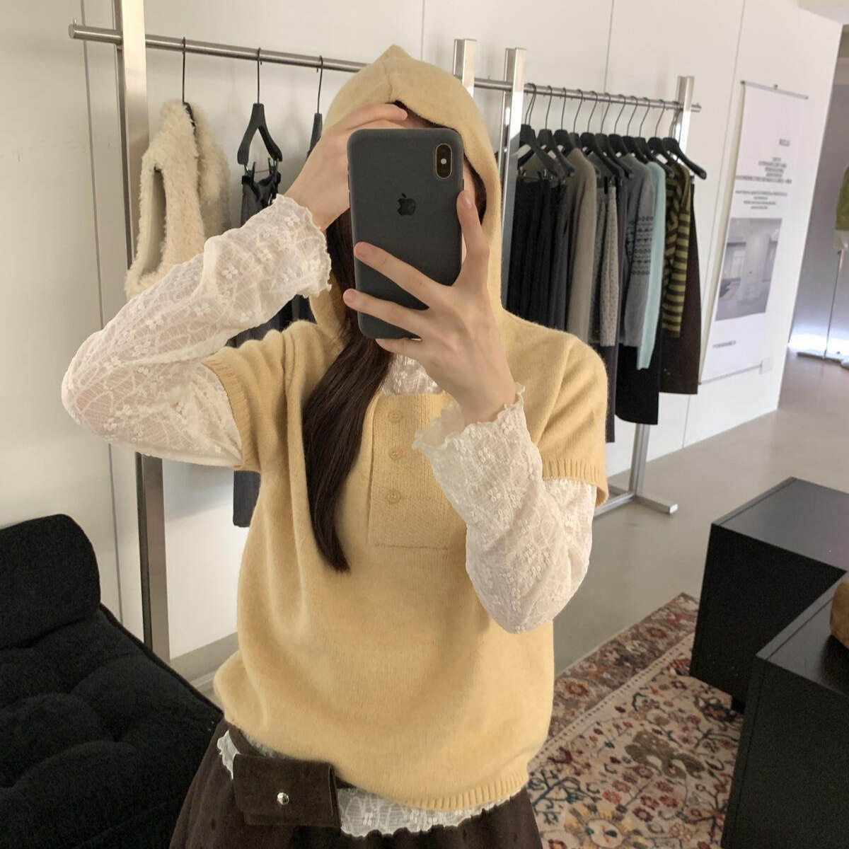 ULOUR/U粒-秋冬女韩系连帽短袖马甲毛衣+高领长袖蕾丝衫套装H2659