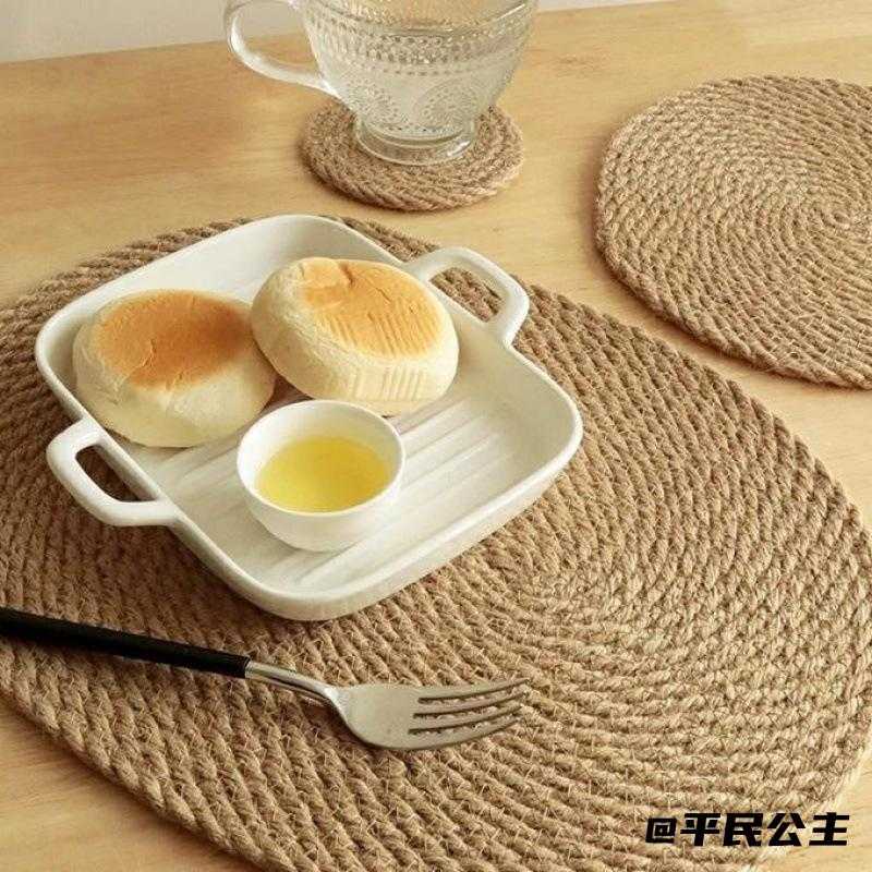 ins风圆形轻奢飘窗蒲团垫新款家用亚麻草苞米叶餐桌垫餐垫简约