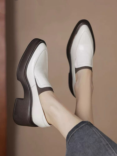 品牌真皮懒人松糕鞋女2024秋季