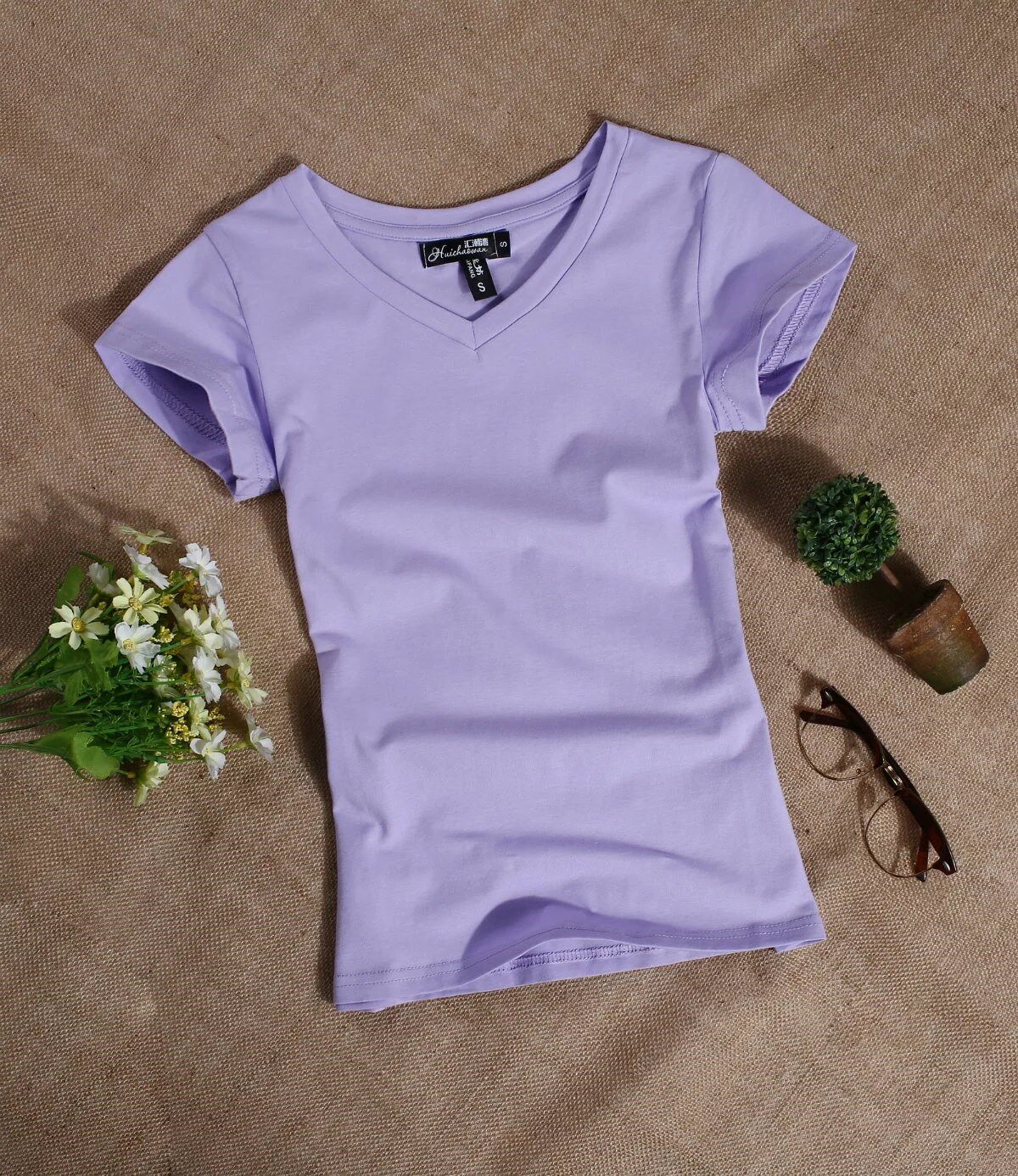 夏季新款女装2017纯棉v领短袖t恤女纯色打底衫女百搭上衣修身显瘦在类目 女装/女士精品, T恤中 - 来自Buy2taobao.com提供专业的淘宝代购服务