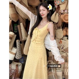 多巴胺黄色碎花吊带连衣裙女夏季 收腰长裙a字裙子 无袖 背心裙法式