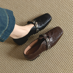 羊皮版乐福鞋女款2025年春秋新款复古小皮鞋软底金属方头单鞋