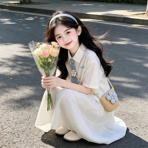 女童夏日绝美套装2026新款初中生洋气polo短袖夏装韩系时髦两件套