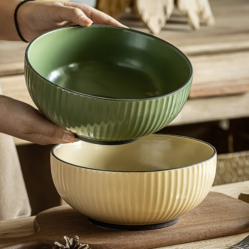 吉田成器11.9到手实用浮雕陶瓷碗