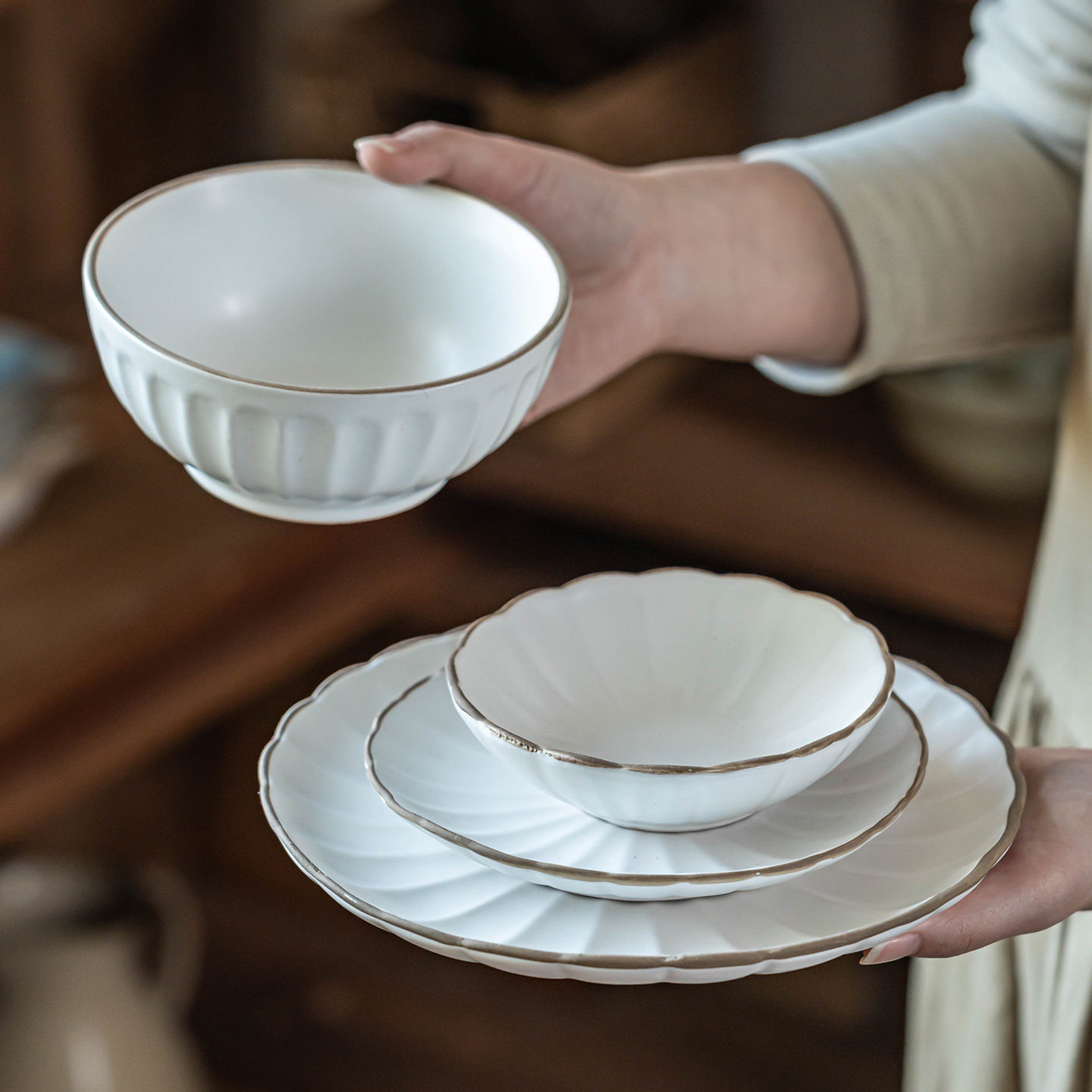 陶瓷碗盘套装家用2026新款日式一人食餐具高级感小众特别漂亮的碗,餐饮具,碗,淘宝优惠券,粉丝福利购,淘宝优惠卷