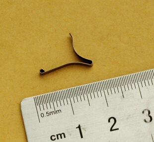 瑞士进口58mm瑞士军刀典范逍遥派小英雄小剪刀弹簧弹片原装配件