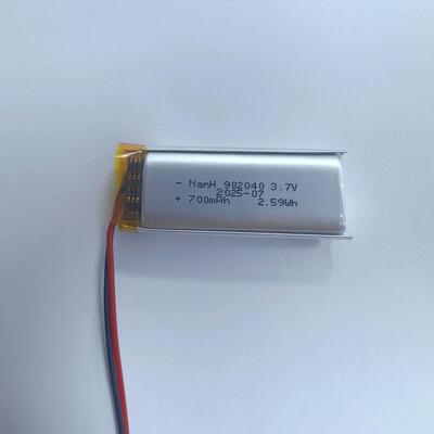 902040聚合物锂电池700mAh美甲美容仪智能家居锂3.7V聚合物电池