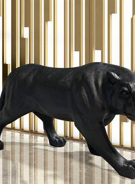 户外仿真大型雪豹子雕塑景区公园林玻璃钢景观动物模型装饰摆件