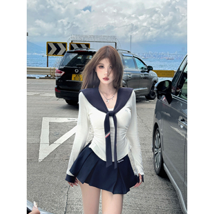 Mejiu蜜九海派学院辣妹修身 t恤坎肩两件套设计感上衣内搭春季