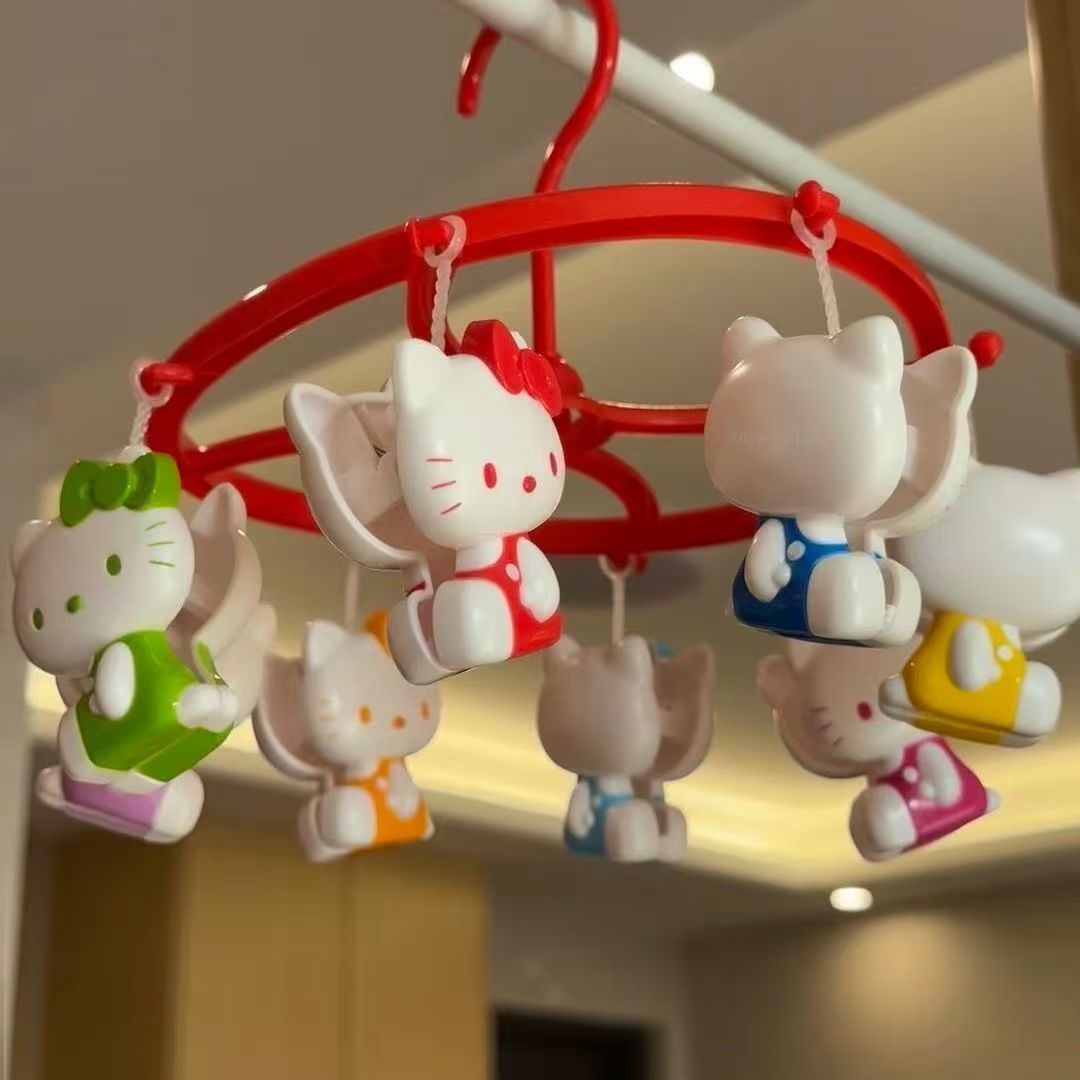 HelloKitty可爱袜子和内衣晾衣架加固hellokitty晾衣架生活好物