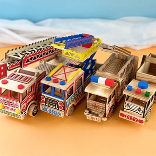 木质模型摆件仿真消防救援车儿童玩具升降车景区热销木制礼品