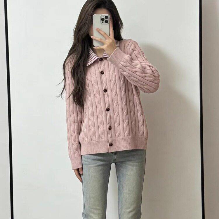 2025新款粉色麻花纹针织开衫毛衣女秋冬韩系假两件翻领慵懒风上衣