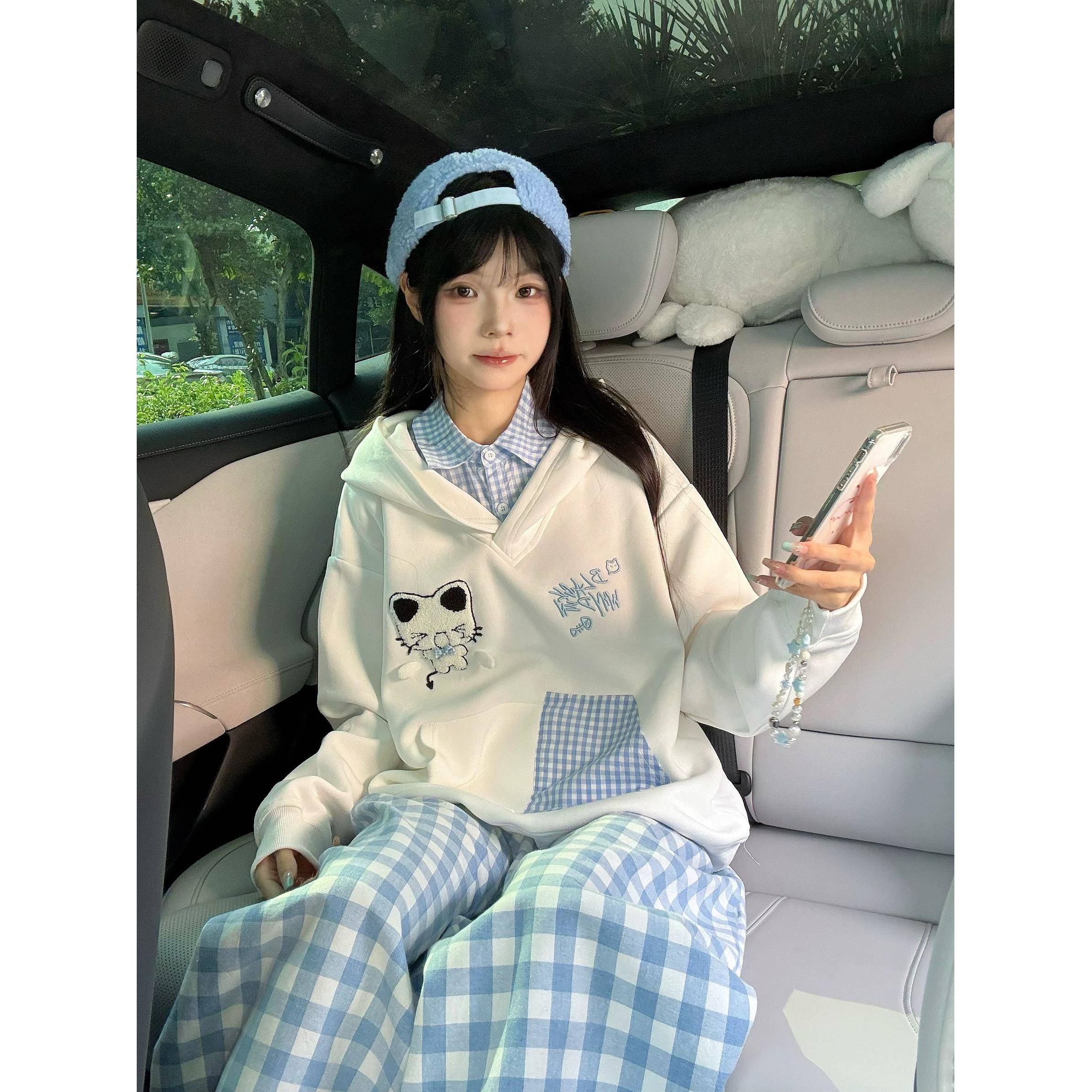 美式假两件猫咪刺绣连帽卫衣女2025新款学院风宽松休闲纯棉上衣潮