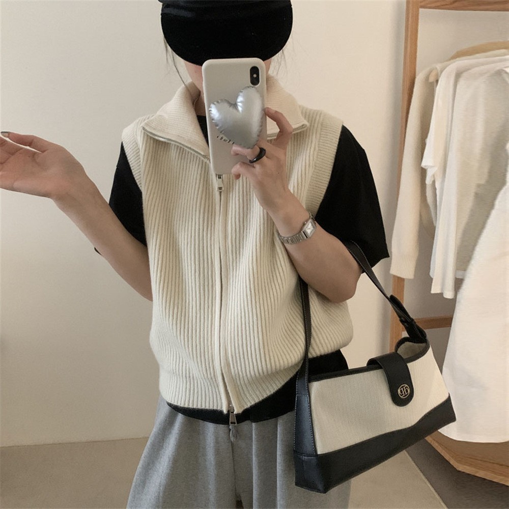 秋装2025新款女高领外穿马甲时尚宽松洋气拉链学院风短款毛衣外套