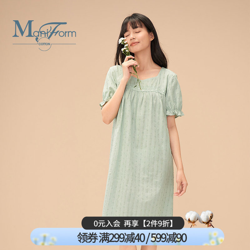 曼妮芬棉质生活睡衣全棉显瘦刺绣桃心领纯棉短袖睡裙女家居服TC