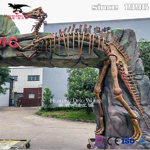 大型仿真恐龙化石骨架造型主题景区恐龙乐园大门恐龙动物拱门摆件